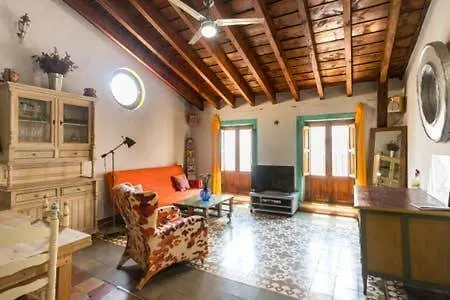 Large Flat Old Town Apartman Alicante