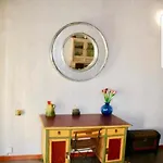 Apartman Large Flat Old Town