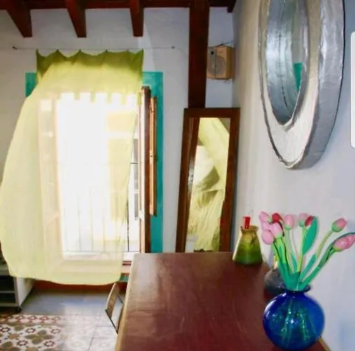 Large Flat Old Town Apartament