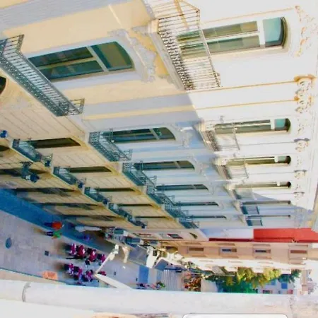 Large Flat Old Town Alicante